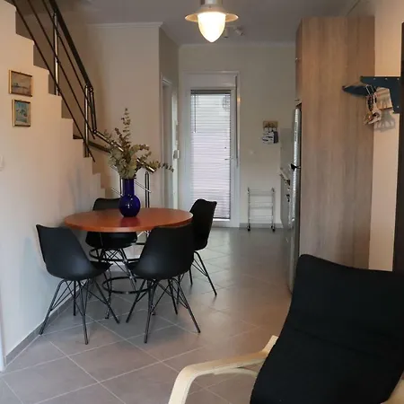 Crystal Maisonette 2 Дом отдыха Никити